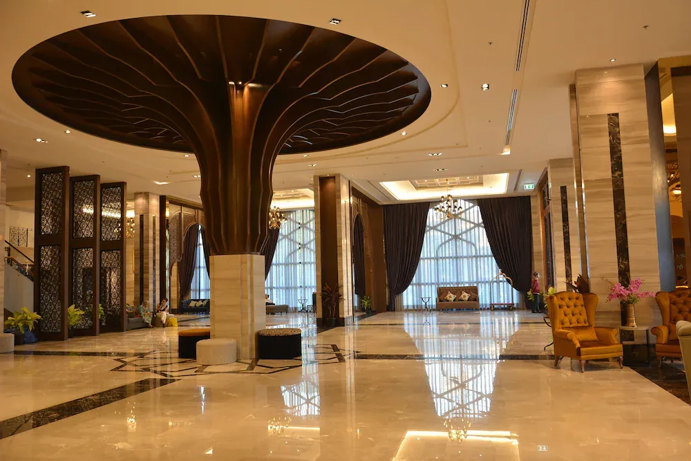 Al Meroz Bangkok halal hotels grand lobby with Islamic-inspired interior design